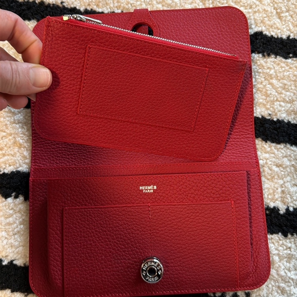 New Hermes Paris Dogon Red Genuine Leather Wallet/Clutch - Picture 10 of 14